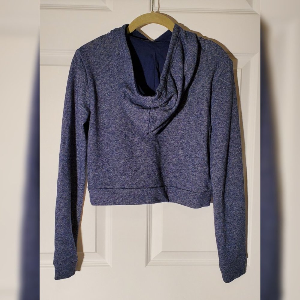 Hooded cropped pullover - Picture 2 of 2